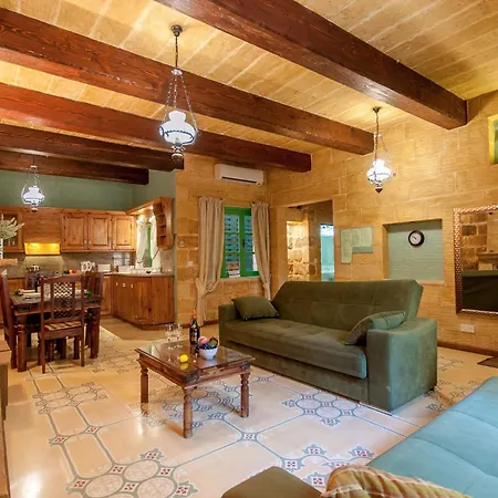 Gozitan Farmhouse With Pool - Pp 3 - Happy * Il-Wilga